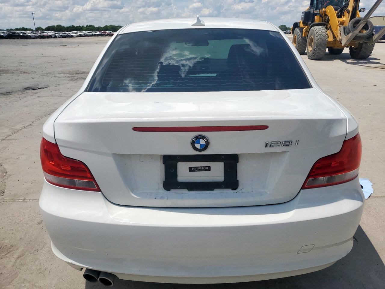 2012 BMW 128 I VIN: WBAUP7C51CVP23440 Lot: 62367355
