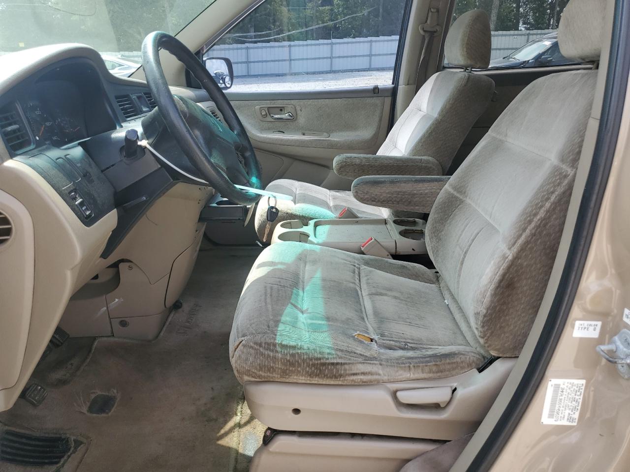2000 Honda Odyssey Lx VIN: 2HKRL1855YH595379 Lot: 61954445