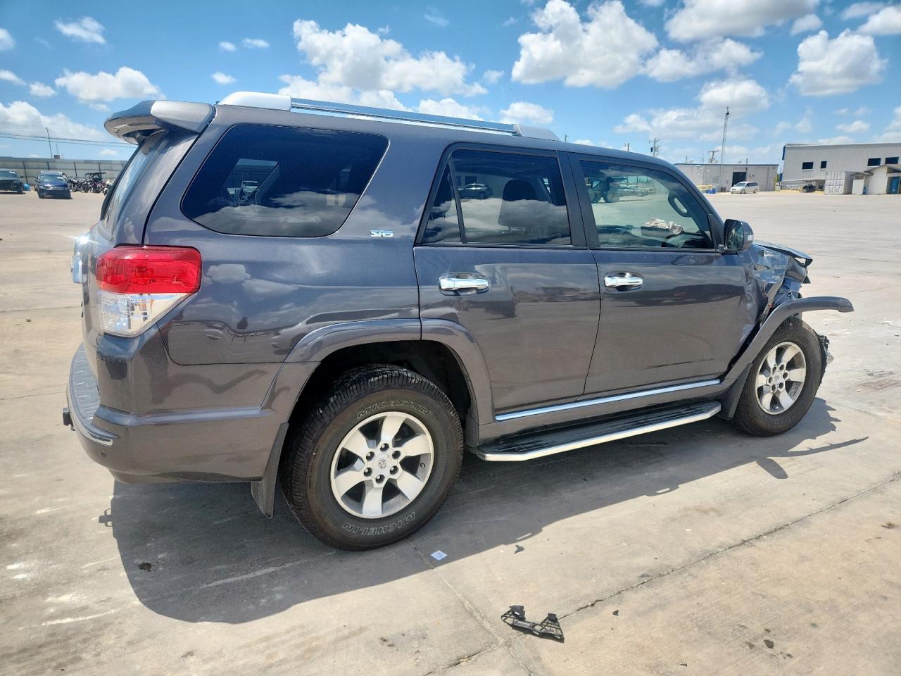 TOYOTA 4RUNNER 2011 VIN JTEZU5JR4B5032599 photo 3
