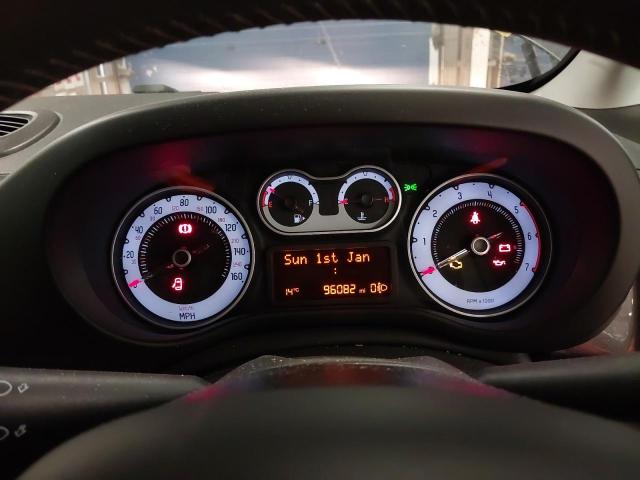 2014 FIAT 500L TREKK