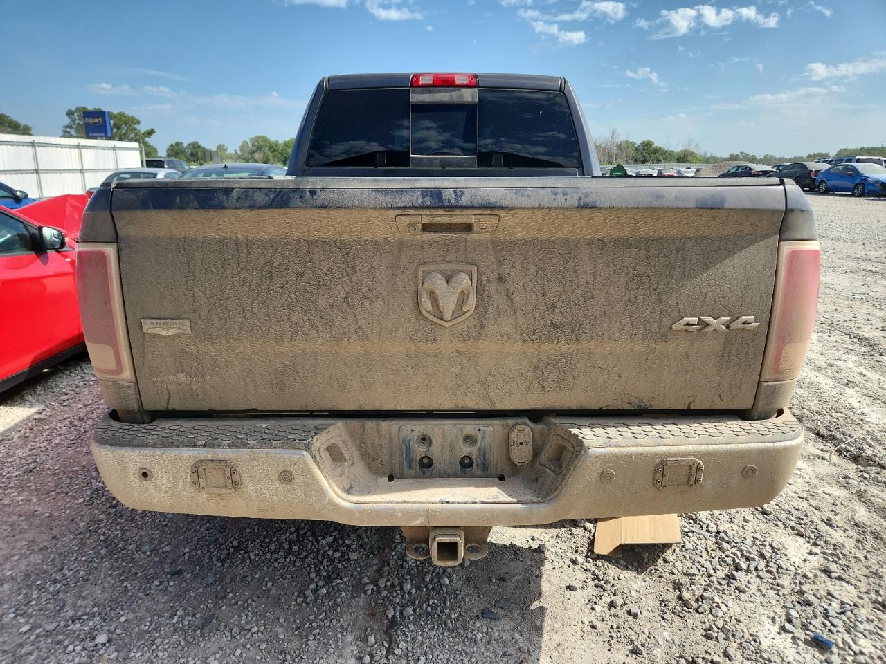 2015 Ram 2500 Laramie VIN: 3C6UR5FJ1FG604088 Lot: 61994365