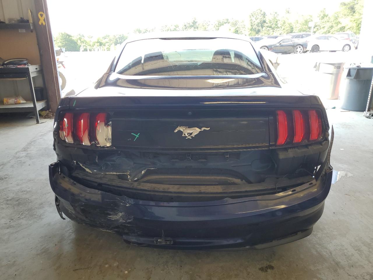 FORD MUSTANG 2018 VIN 1FA6P8TH4J5170538 фото 6