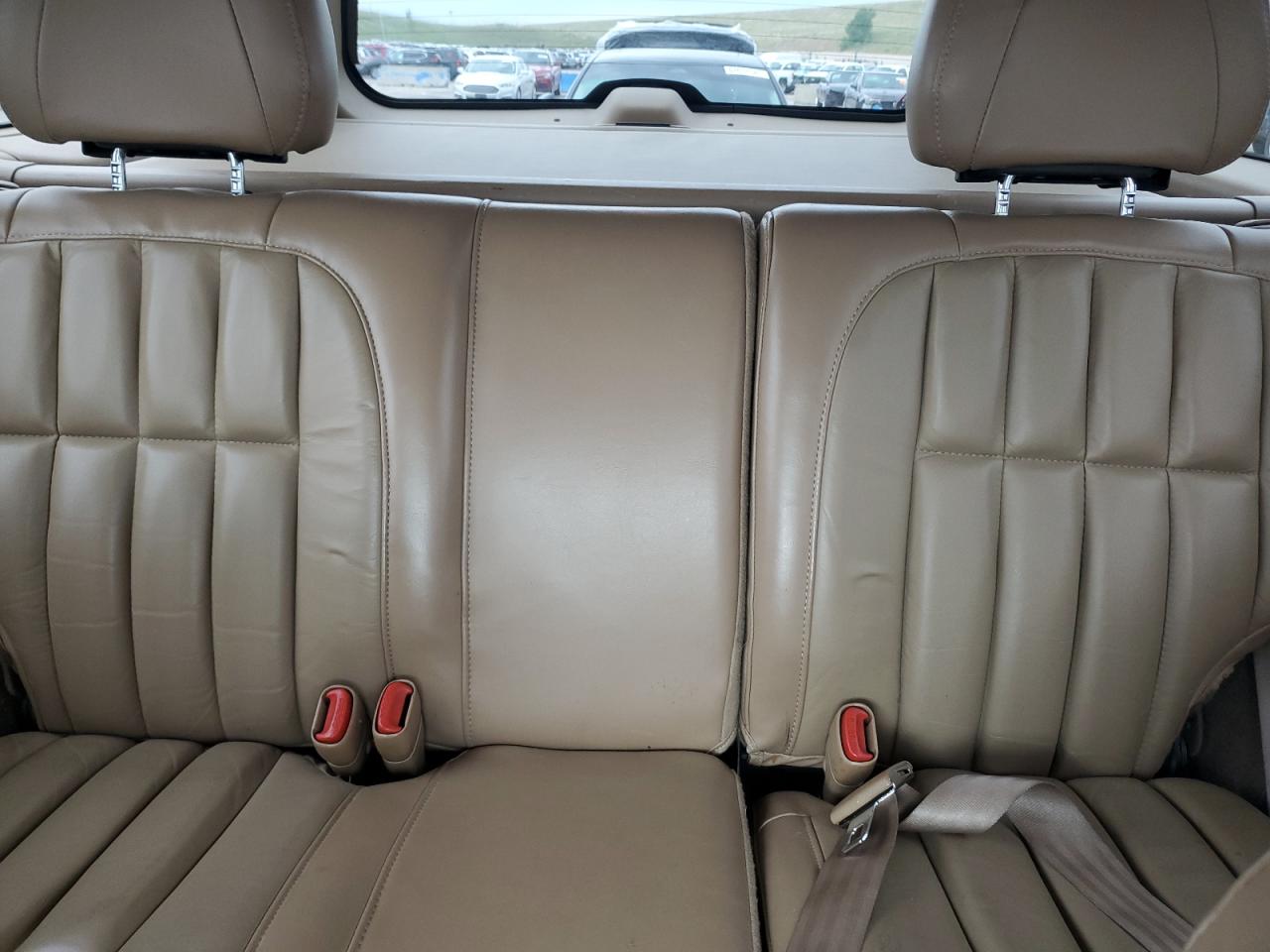 2000 Jeep Grand Cherokee Limited VIN: 1J4GW58N5YC174371 Lot: 60941615