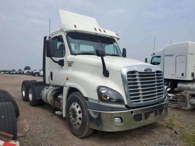 2019 Freightliner Cascadia 125 Semi Truck
