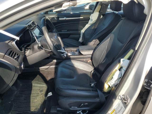 Sedans FORD FUSION 2017 Srebrny