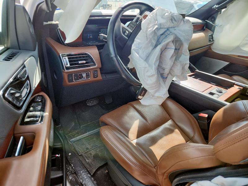  LINCOLN NAVIGATOR 2022 Белы