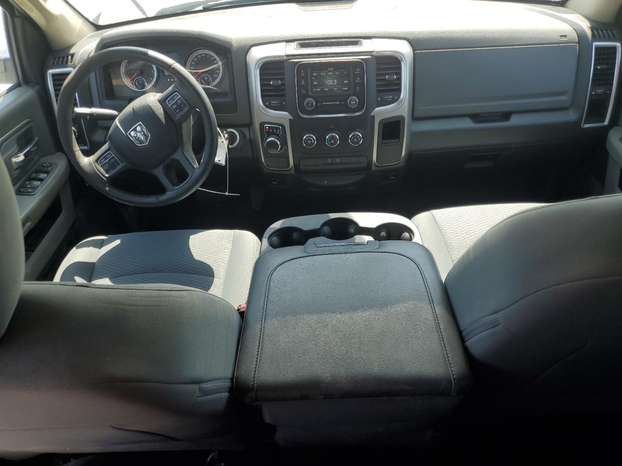 RAM 1500 2018 VIN 1C6RR6GG8JS315418 фото 8