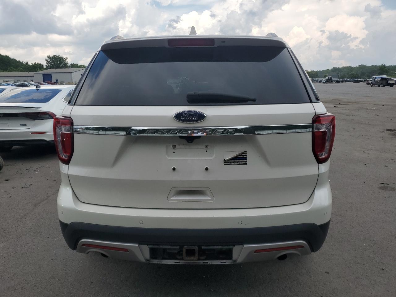 2017 Ford Explorer Xlt VIN: 1FM5K8D8XHGB68287 Lot: 63118755
