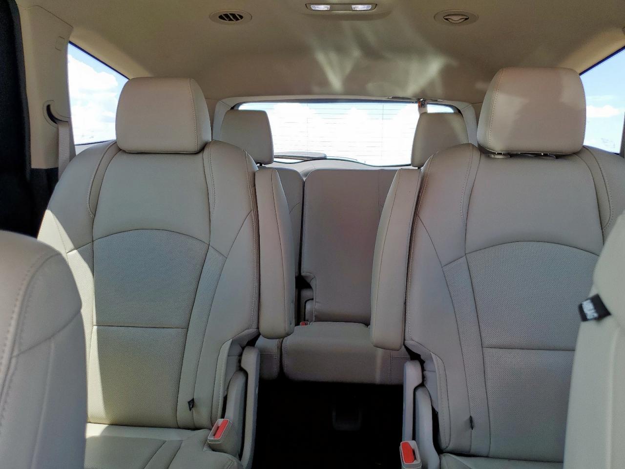 2019 Buick Enclave Essence VIN: 5GAEVAKW3KJ305652 Lot: 62824665
