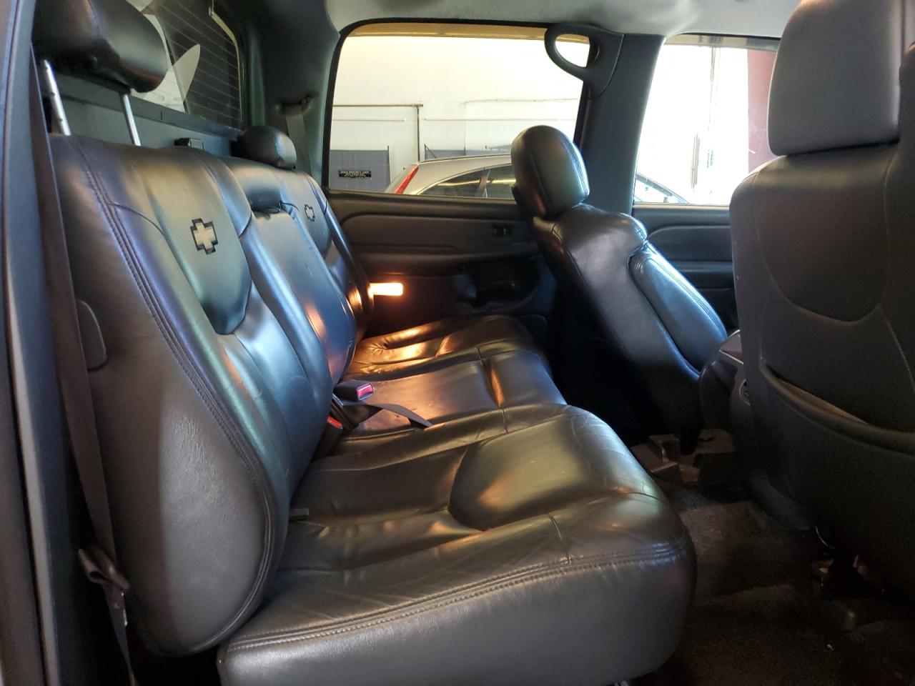 2002 Chevrolet Avalanche K1500 VIN: 3GNEK13T32G277856 Lot: 61471895