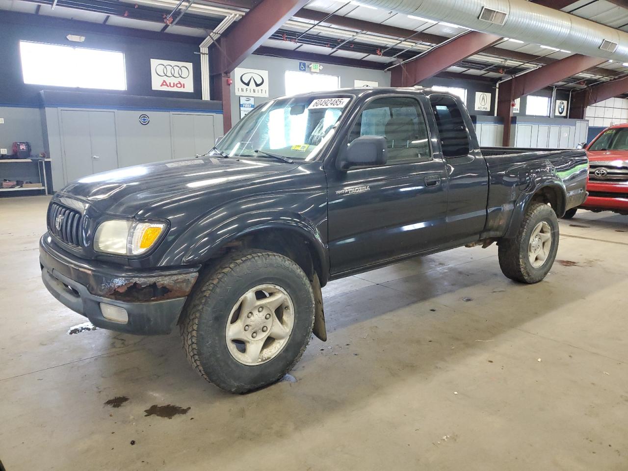2004 Toyota Tacoma Xtracab for Sale in East Granby, CT - Minor Dent/Scratches