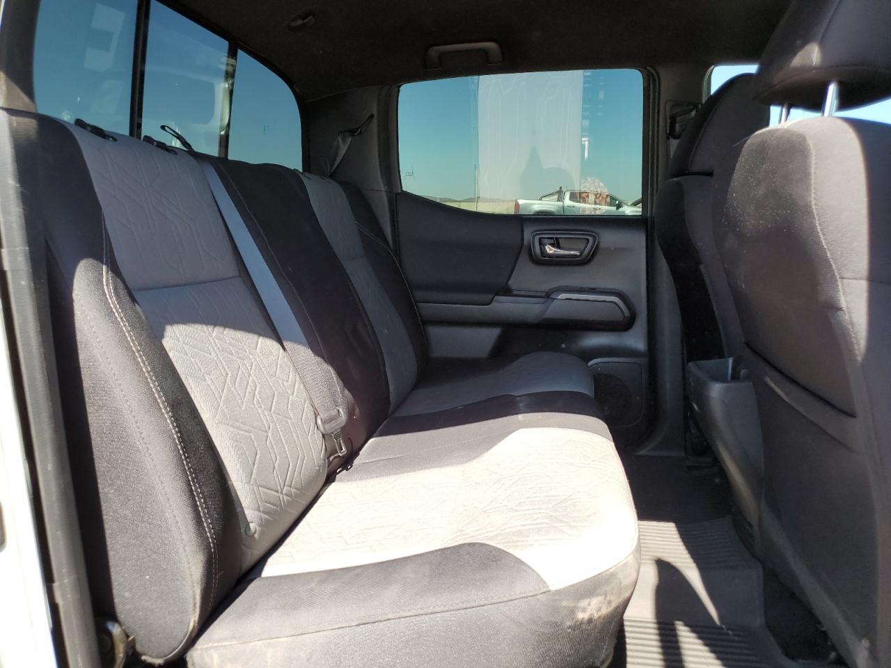 2022 Toyota Tacoma Double Cab VIN: 3TMCZ5AN3NM525715 Lot: 62023335