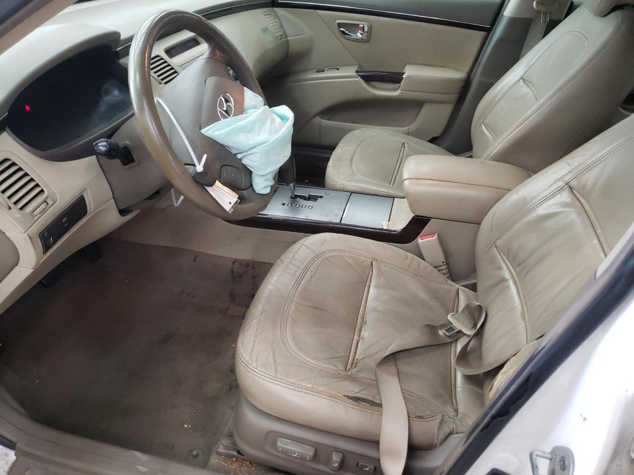 2009 Hyundai Azera Gls VIN: KMHFC46D09A353781 Lot: 62323855
