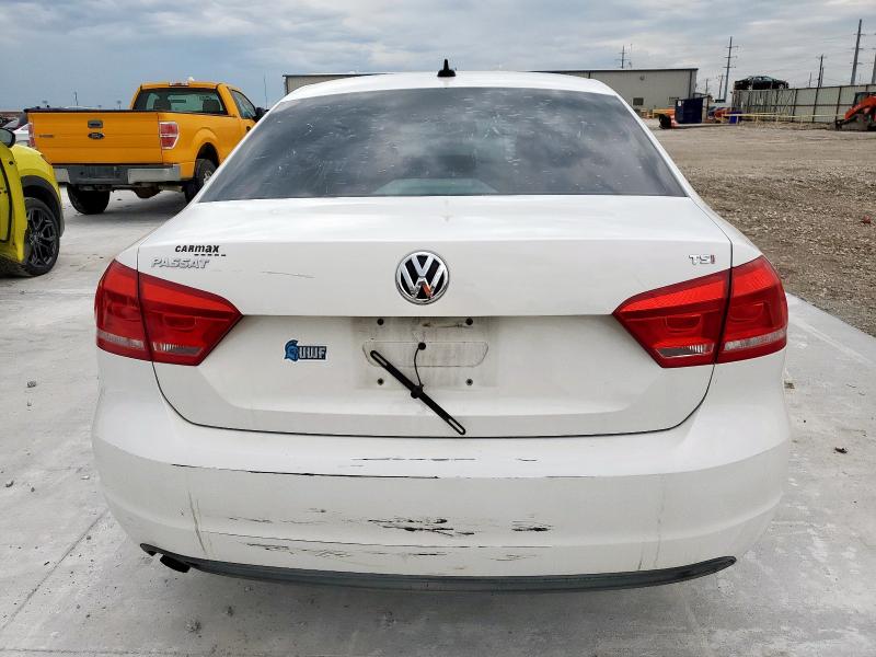  VOLKSWAGEN PASSAT 2014 White