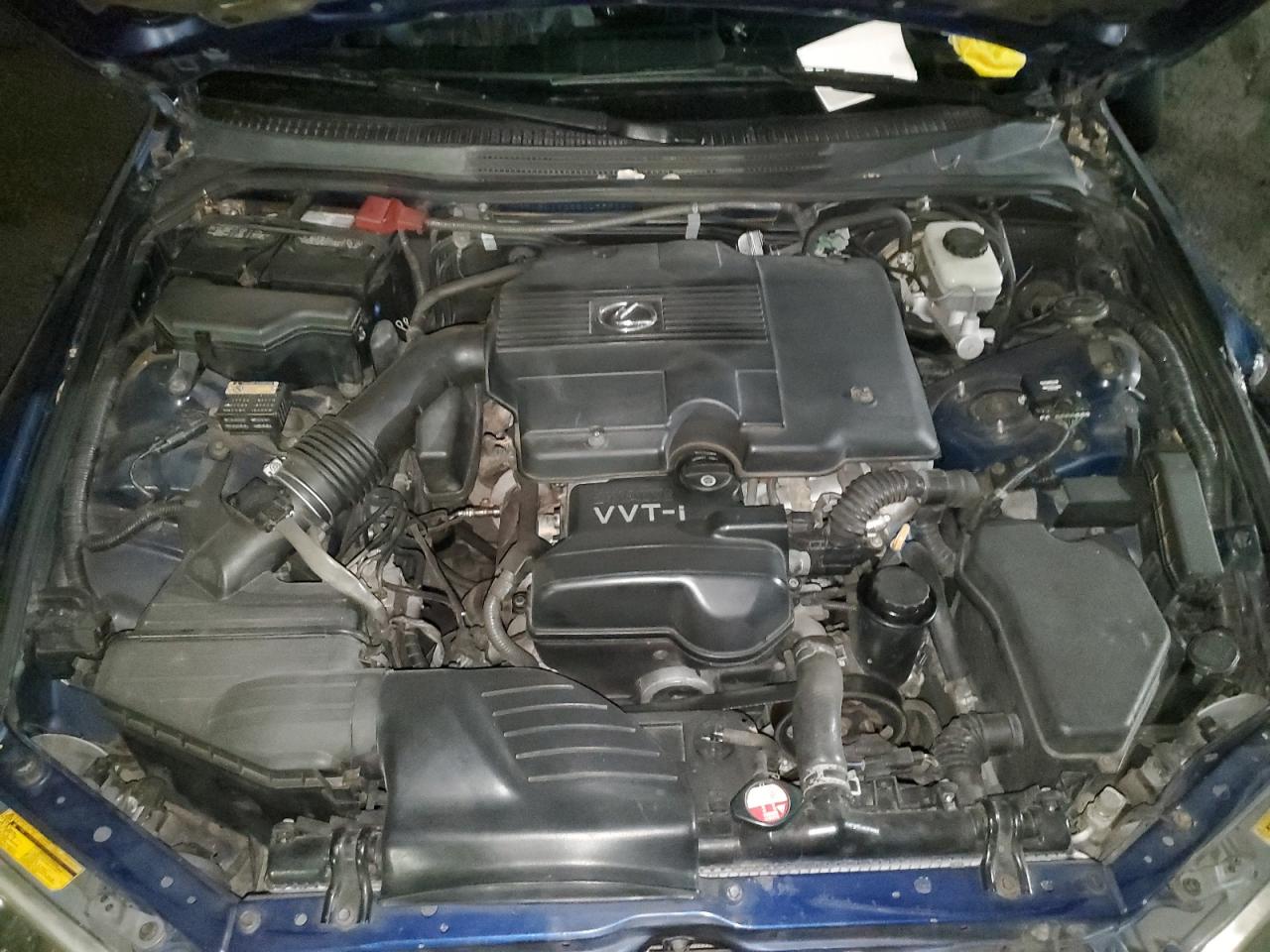 2002 Lexus Is 300 VIN: 039904 Lot: 62617015