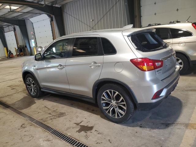  MITSUBISHI OUTLANDER 2018 Srebrny