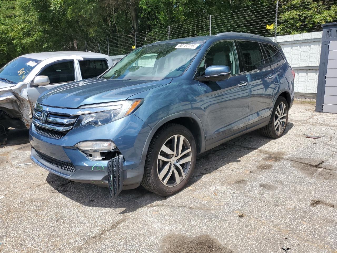 2016 Honda Pilot Touring for Sale in Austell, GA - Front End
