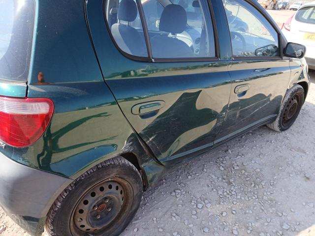 2001 TOYOTA YARIS GS 