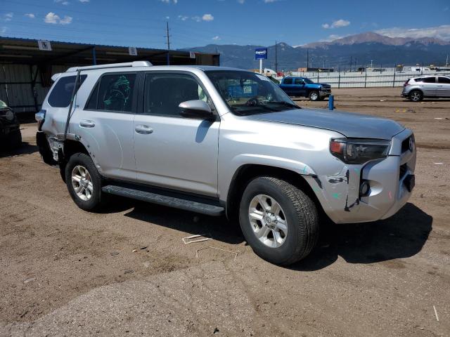 Паркетники TOYOTA 4RUNNER 2016 Сріблястий