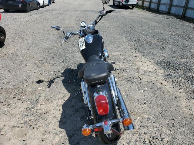 1998 HONDA VT750 CD  