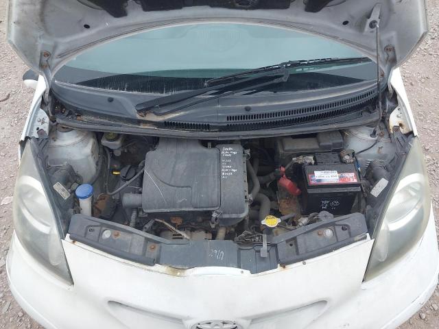 2011 TOYOTA AYGO GO VV