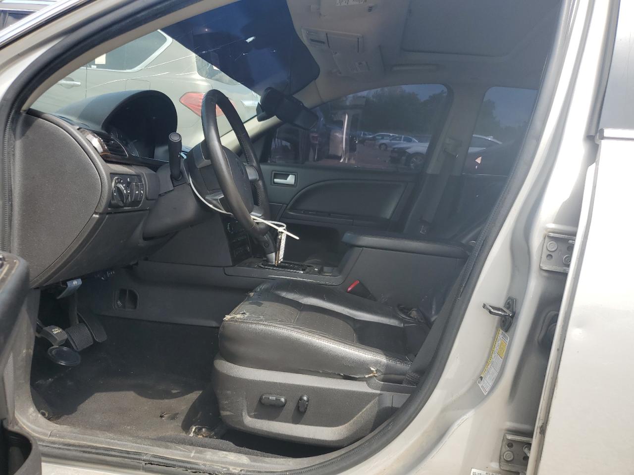 2008 Mercury Sable Premier VIN: 1MEHM42W08G614435 Lot: 62197535