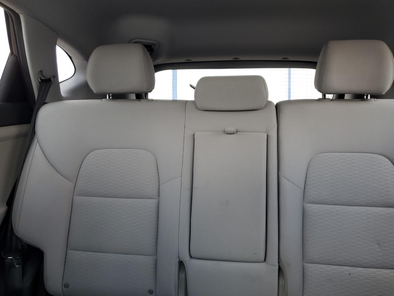 HYUNDAI TUCSON 2019 VIN KM8J33A45KU979861 фото 10