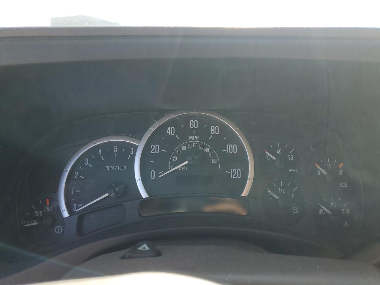 2004 Cadillac Escalade Luxury VIN: 1GYEK63N94R175952 Lot: 61661125