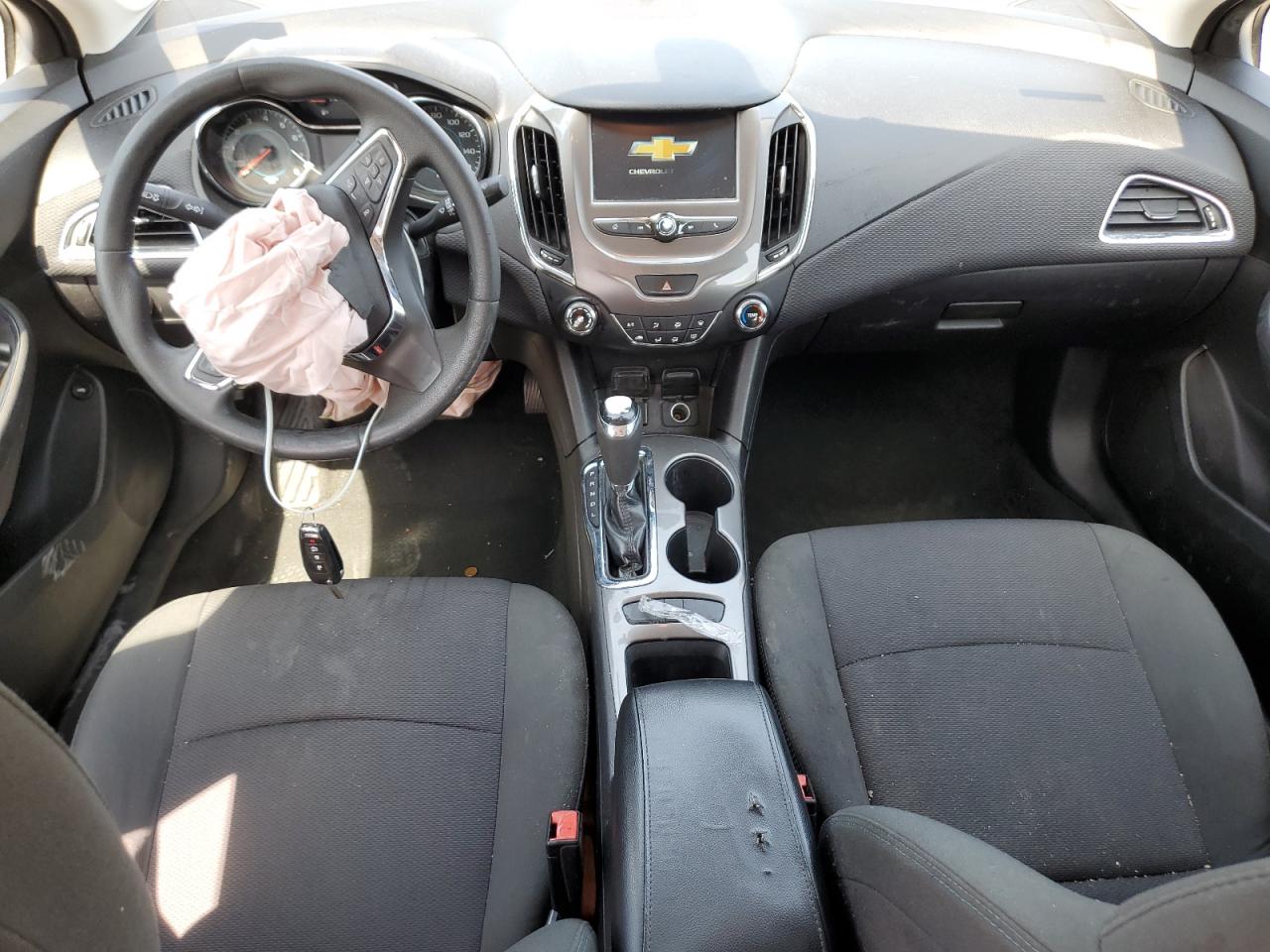 2017 Chevrolet Cruze Lt VIN: 1G1BE5SMXH7207451 Lot: 62752665