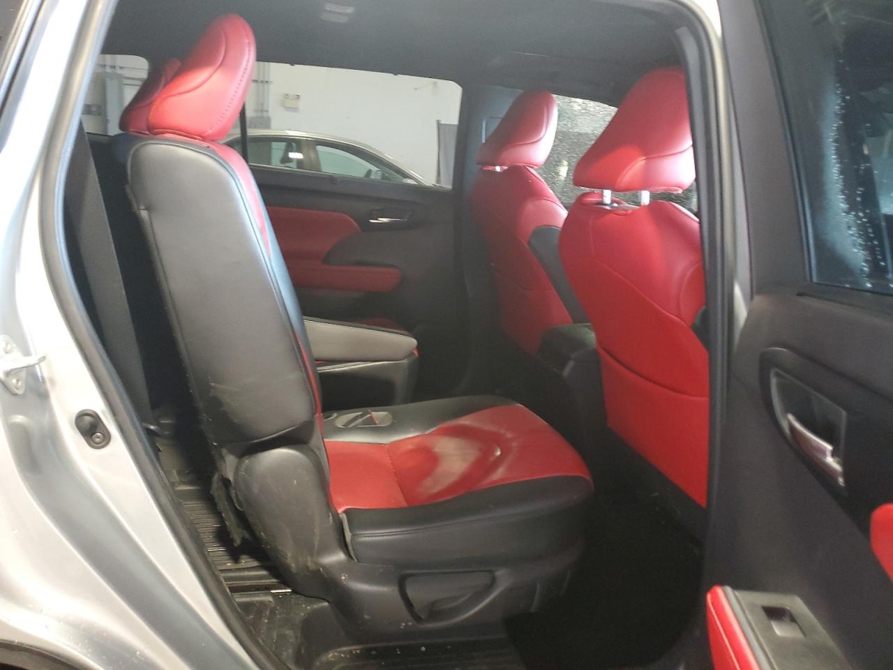 2021 Toyota Highlander Xse VIN: 5TDLZRBH3MS138001 Lot: 61781925