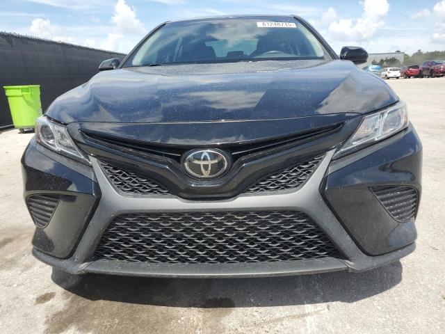  TOYOTA CAMRY 2020 Czarny