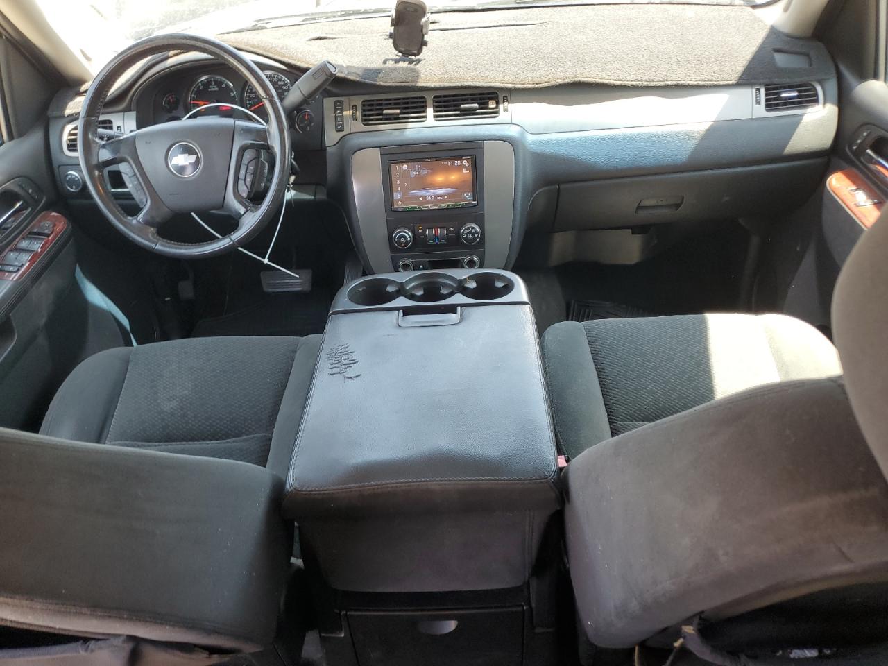 2008 Chevrolet Suburban C1500 Ls VIN: 1GNFC16018R190825 Lot: 62034395