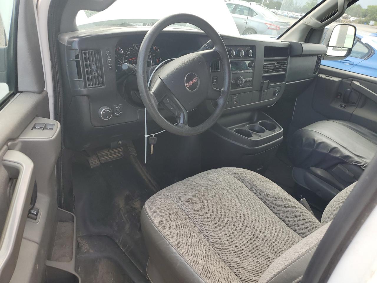 2016 GMC Savana G2500 VIN: 1GTW7AFF9G1904750 Lot: 62750845