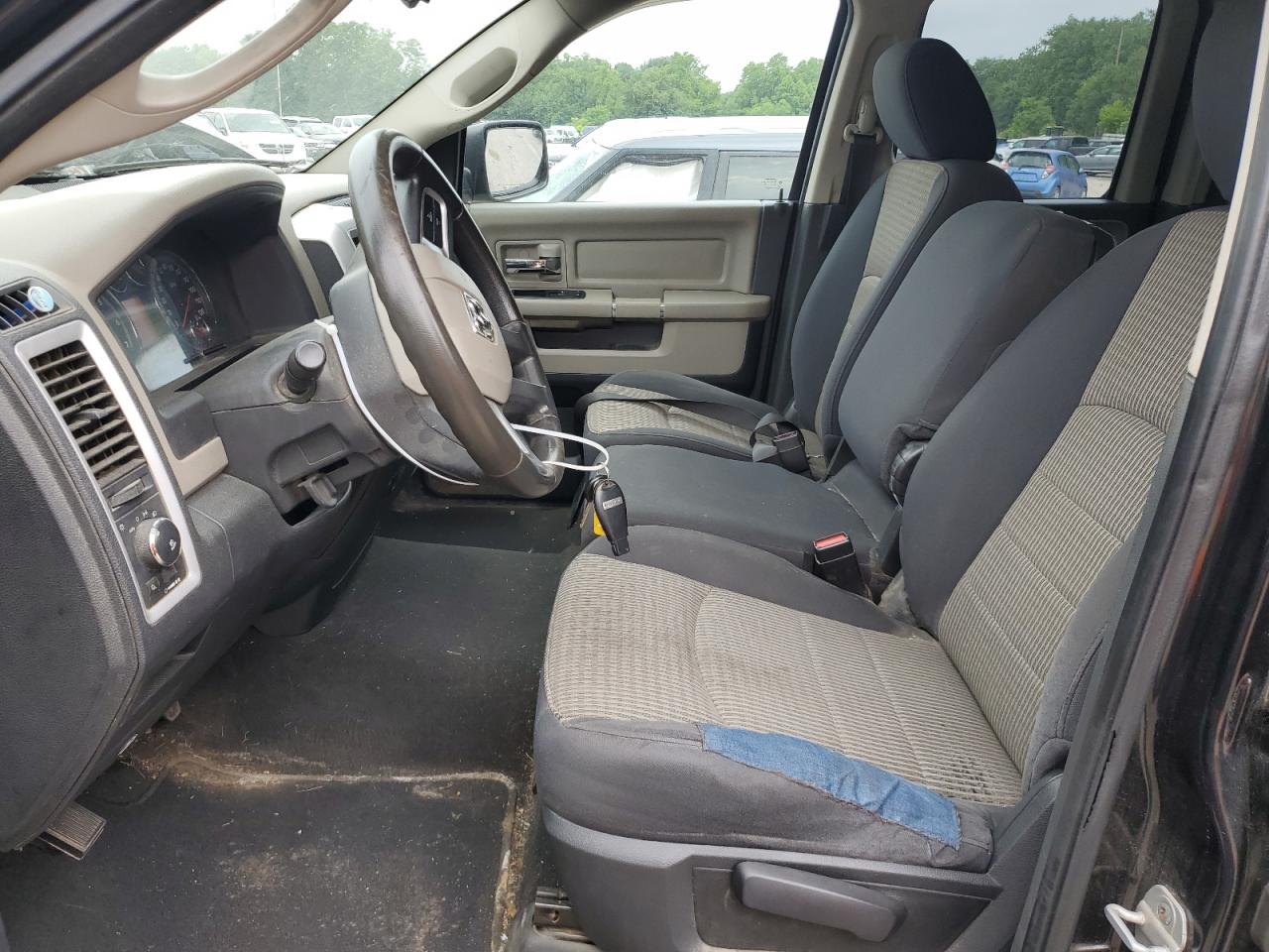 2010 Dodge Ram 1500 VIN: 1D7RV1GT5AS224679 Lot: 62747125