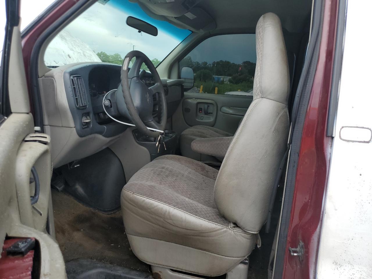 2000 Chevrolet Express G3500 VIN: 1GAHG39RXY1256579 Lot: 61047265