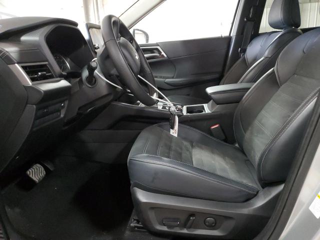  MITSUBISHI OUTLANDER 2024 Серебристый
