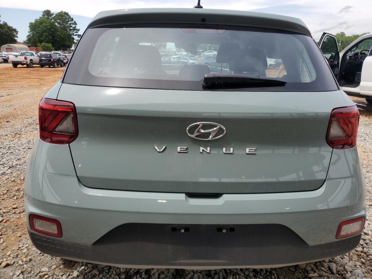 2025 Hyundai Venue Se VIN: KMHRB8A35SU362972 Lot: 61131305
