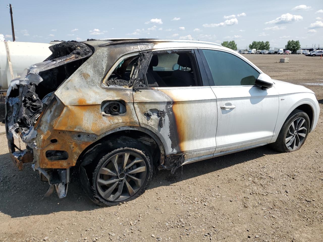wa1eaafy1m2085361 WA1EAAFY1M2085361 2021 Audi Q5 Progressiv