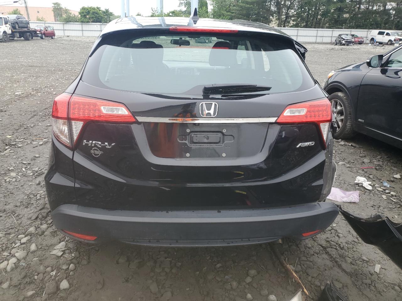 2020 Honda Hr-V Lx VIN: 3CZRU6H3XLM709009 Lot: 59709525