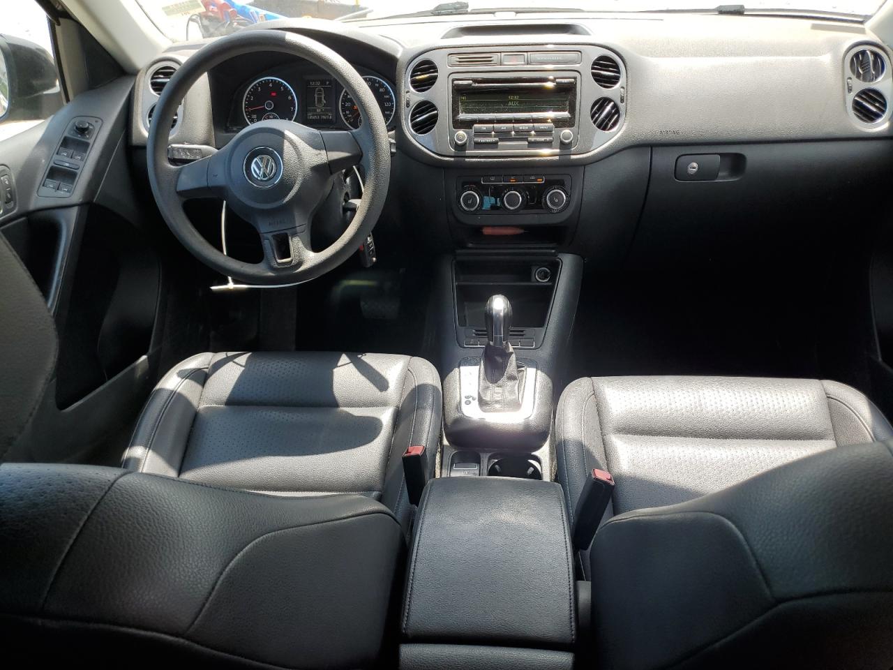 2012 Volkswagen Tiguan S VIN: WVGAV7AXXCW577576 Lot: 63107735