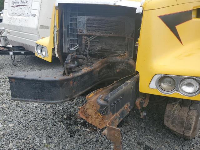 2005 VOLVO VHD   