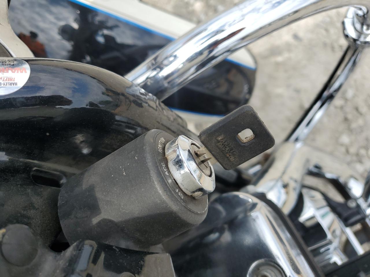 2014 Harley-Davidson Xl1200 T VIN: 1HD1LL328EC433113 Lot: 60519645