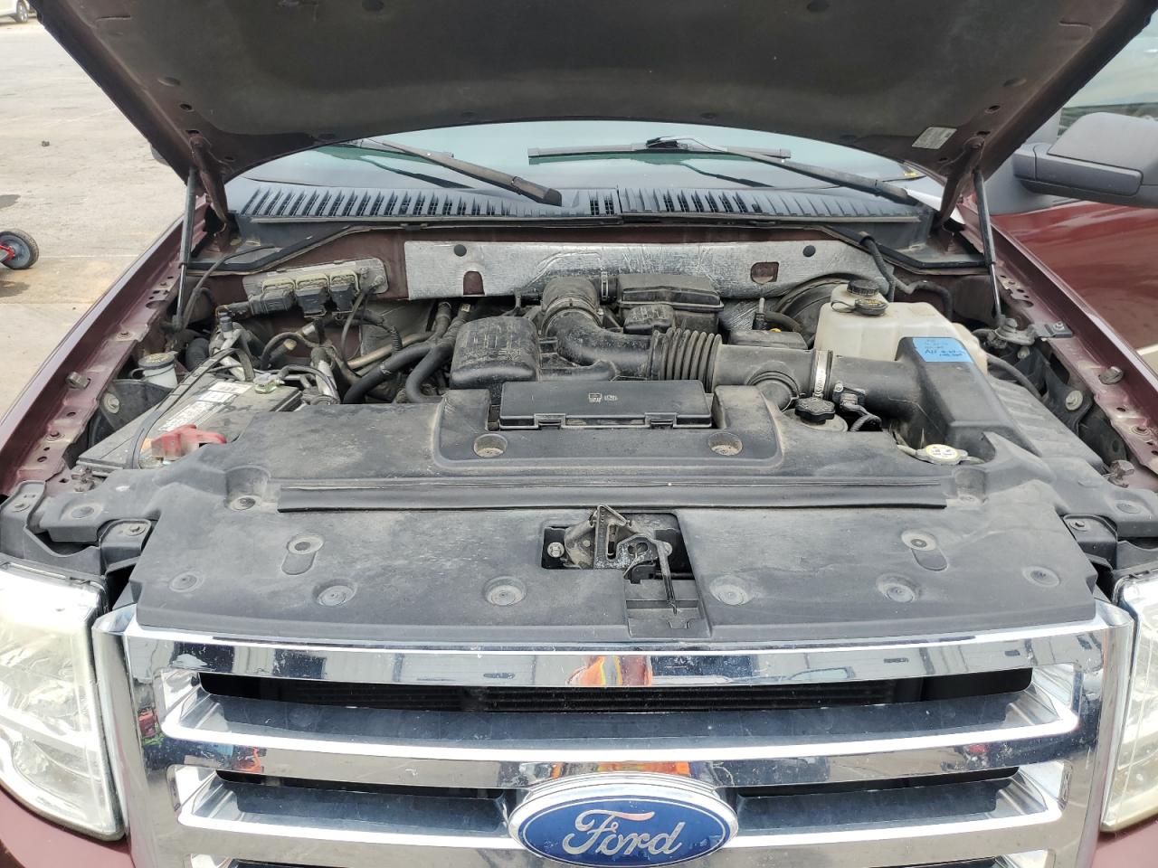 2010 Ford Expedition Eddie Bauer VIN: 1FMJU1H5XAEB72924 Lot: 62545325