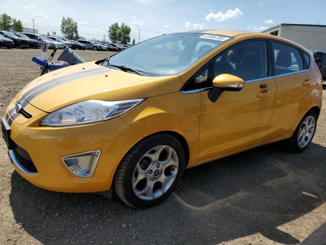 Hatchbacks FORD FIESTA 2013 Żółty