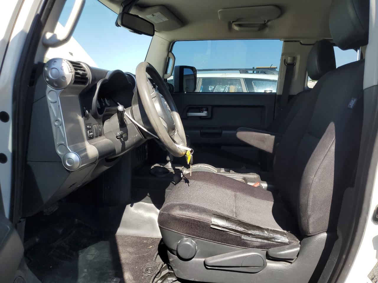 2013 Toyota Fj Cruiser VIN: JTEBU4BF0DK172220 Lot: 62024875