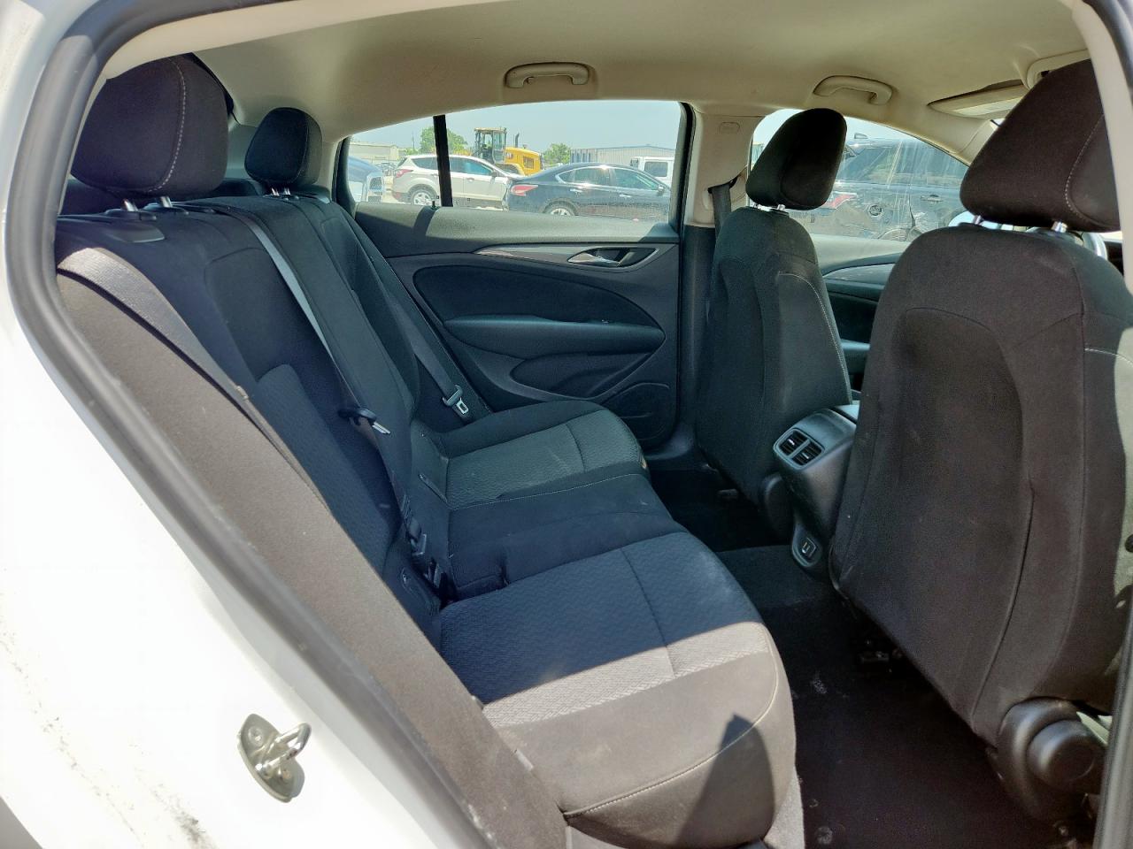 2018 Buick Regal Preferred VIN: W04GL6SX6J1130082 Lot: 59882555