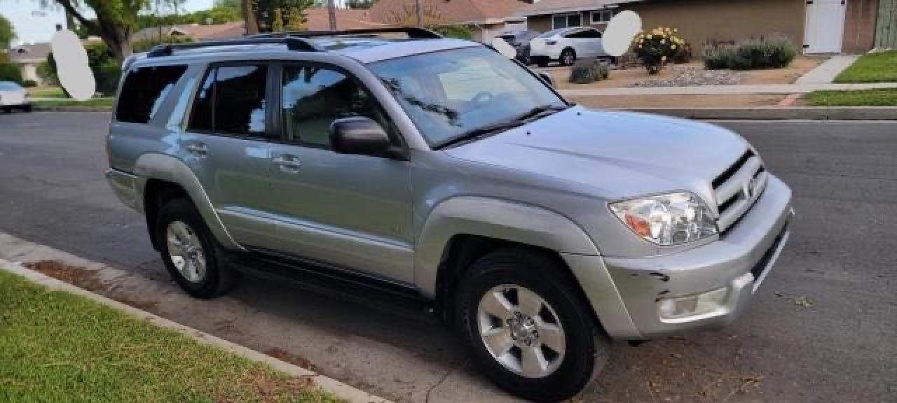 2004 Toyota 4Runner Sr5 იყიდება Rancho Cucamonga-ში, CA - Side