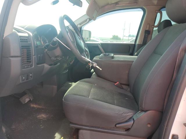  NISSAN TITAN 2014 Белы