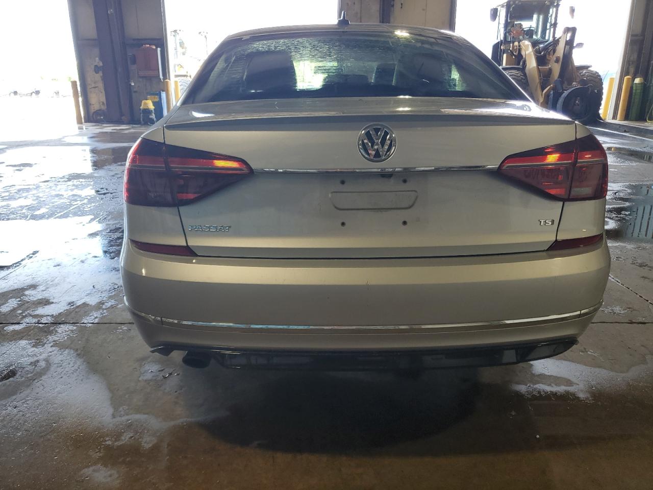 2017 Volkswagen Passat R-Line VIN: 1VWDT7A36HC083404 Lot: 61595205