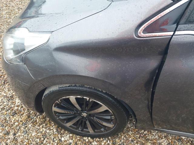 2018 PEUGEOT 208 ALLURE
